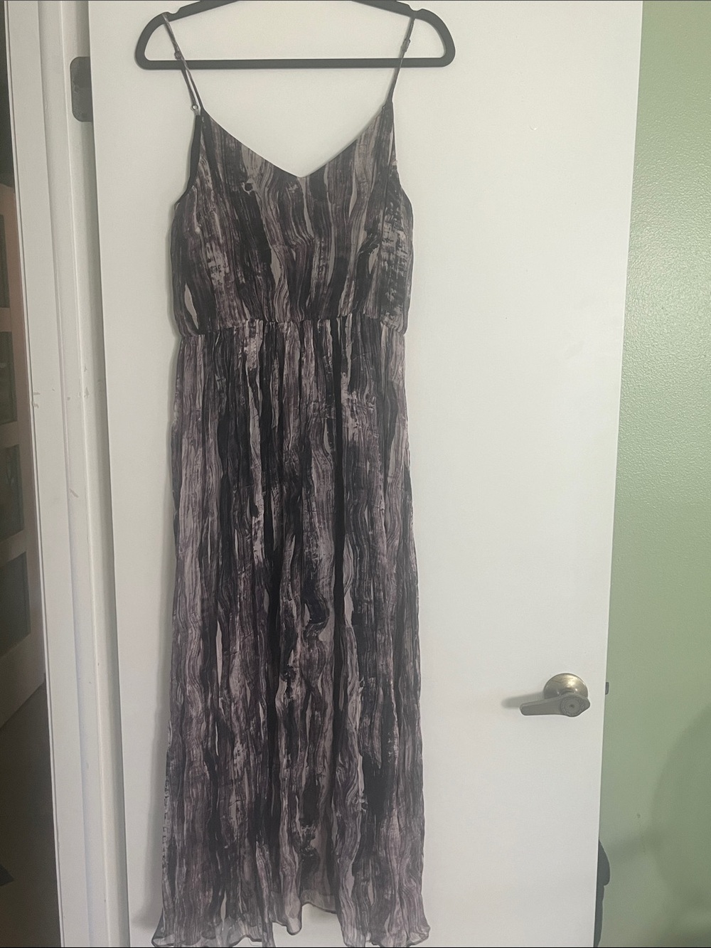 Andrew Marc Printed Black, Purple,Gray Maxi Dress - Sleeveless V-Neck